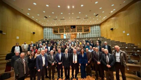 ΕΘΝΙΚΟΣ ΔΙΑΛΟΓΟΣ