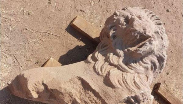 Φίλιπποι: Στο φως κεφαλή μαρμάρινου λέοντα