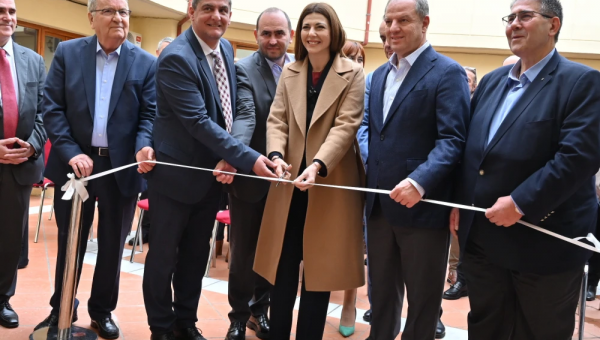 Η Υπουργός Παιδείας, Σοφία Ζαχαράκη