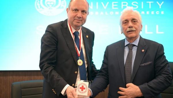 ΑΠΘ Ερυθρός Σταυρός