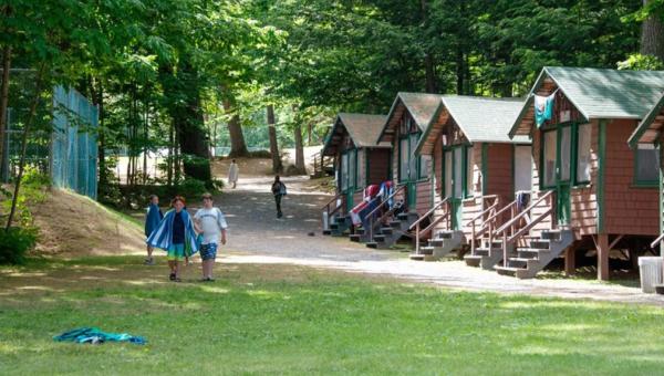 Ανοίγουν οι αιτήσεις για τις Παιδικές Κατασκηνώσεις ΔΥΠΑ 2026