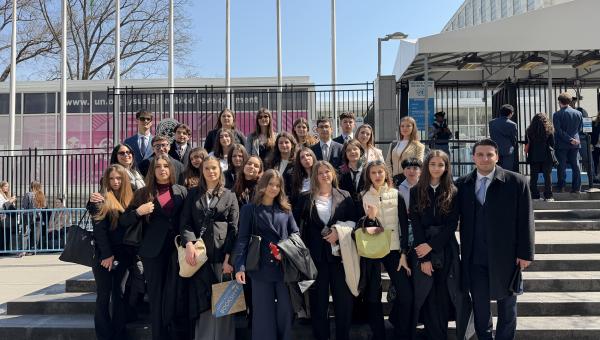 Στα κεντρικά του ΟΗΕ 25 Έλληνες μαθητές: Απέσπασαν 5 βραβεία στο διεθνές συνέδριο MUN