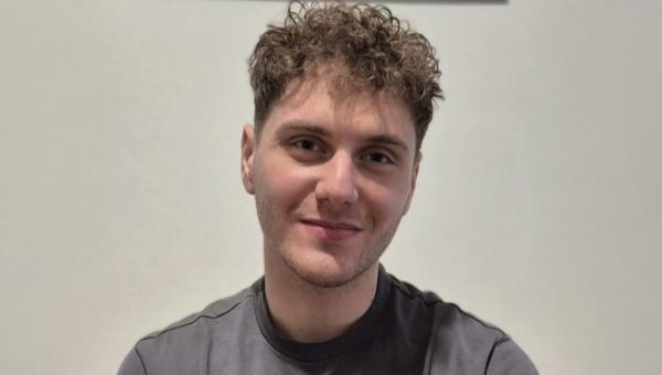 μαθητης υποτροφια