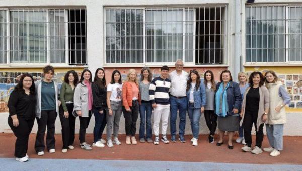 Erasmus+: Το 20ό Δημοτικό Σχολείο Αιγάλεω υποδέχθηκε τρεις εκπαιδευτικούς από σχολείο της Ισπανίας