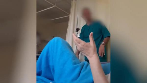 Γιατρός του ΕΣΥ ζητάει φακελάκι από ασθενή