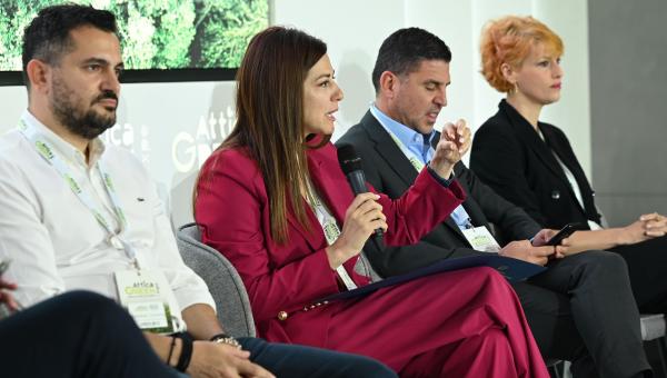 σοφία ζαχαράκη