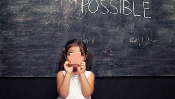 Για την ταμπακιέρα όμως ούτε λέξη