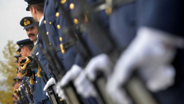 στρατιωτικές σχολές