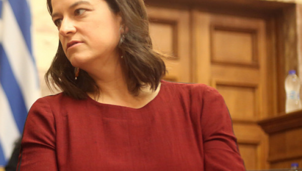 Κεραμέως: Έρχονται νέες ρυθμίσεις για τα Θρησκευτικά
