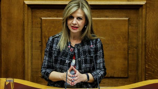Μ. Τζούφη: Το υπ. Παιδείας παραδέχτηκε ότι δεν θα κάνει μόνιμους διορισμούς το 2019