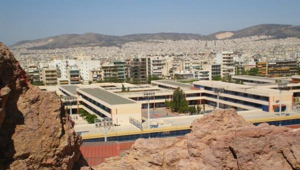 Επιβεβαιωμένο κρούσμα κορονοϊού σε μαθητή στο 4ο Γενικό Λύκειο Γαλατσίου