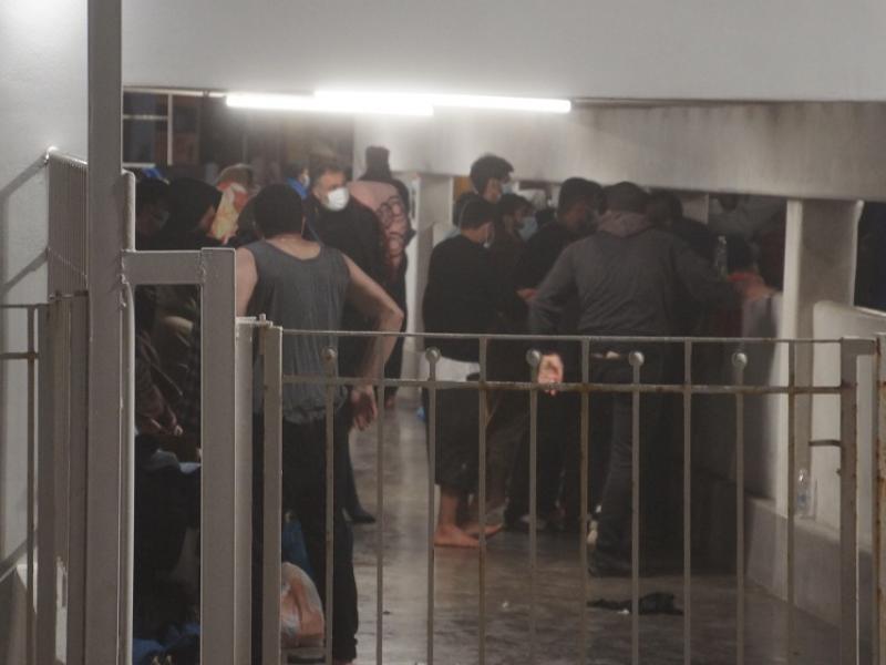 ΠΑΡΟΣ ΝΑΥΑΓΙΟ.jpg