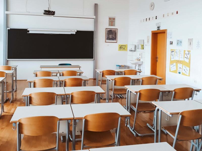 σχολεία Ολλανδία.jpg