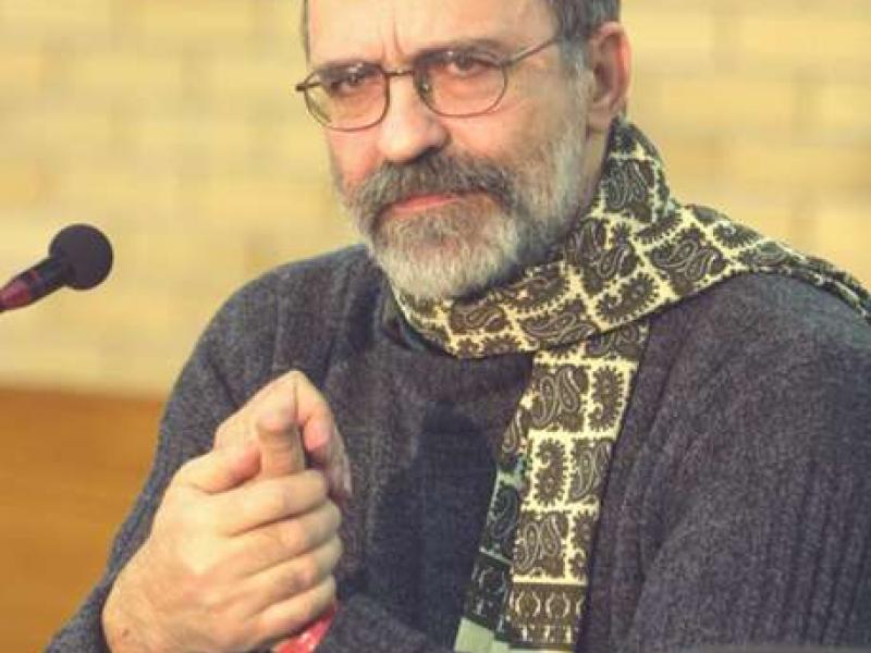 βενιοσ αγγελόπουλος.jpg