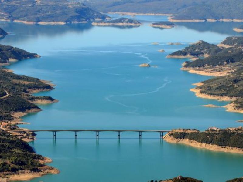 λίμνη Κρεμαστών