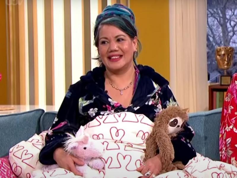 γυναίκα κουβέρτα