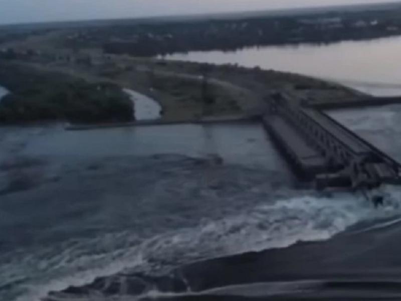 Ανατινάχθηκε υδροηλεκτρικό φράγμα στην Ουκρανία