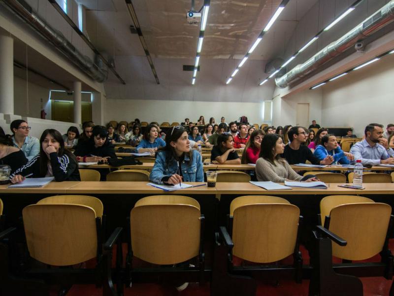 αμφιθεατρο