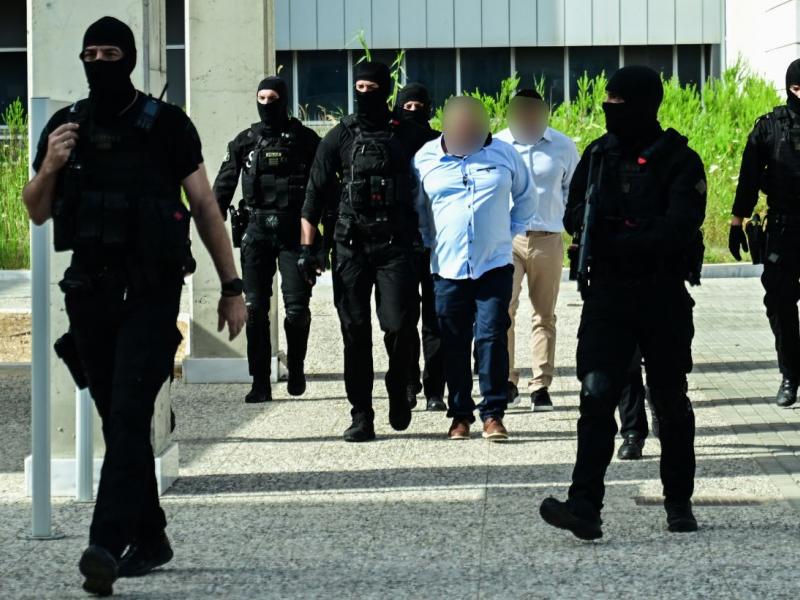 Δίκη για τη δολοφονία Καραϊβάζ