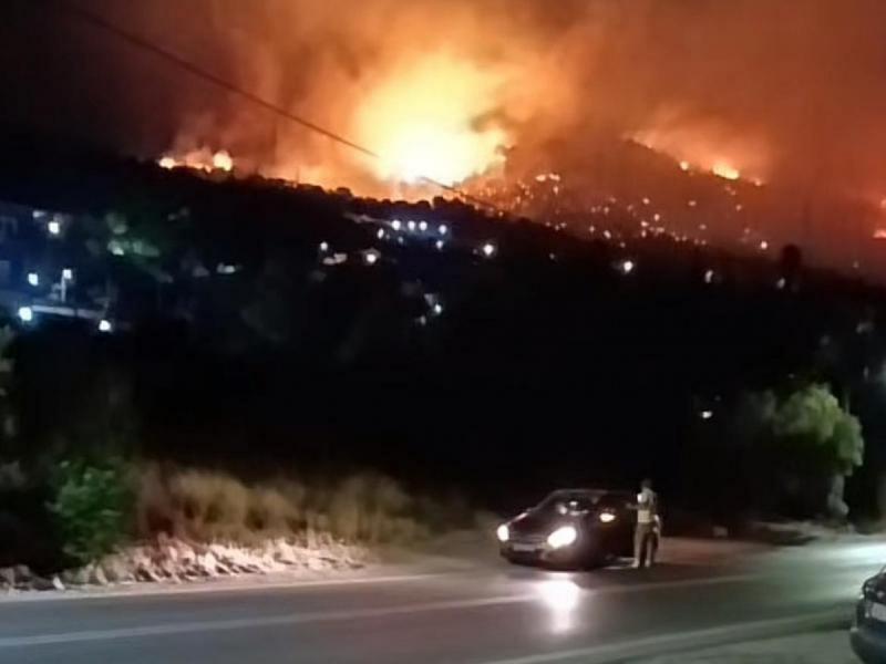 Φωτιά στις Αχαρνές