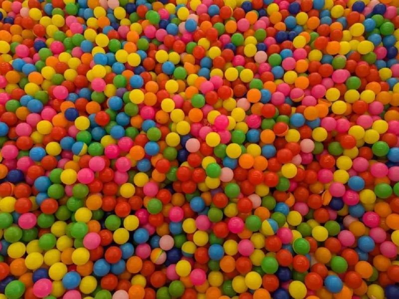 Σπαζοκεφαλιά με μπάλες