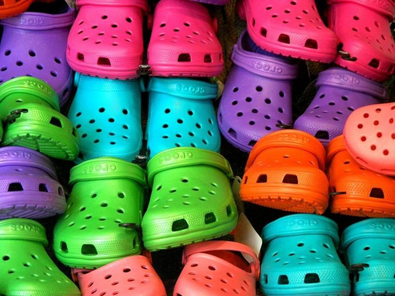 crocs
