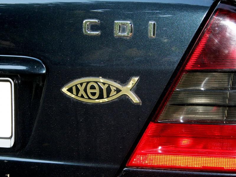 Ιχθύς σε αυτοκίνητο