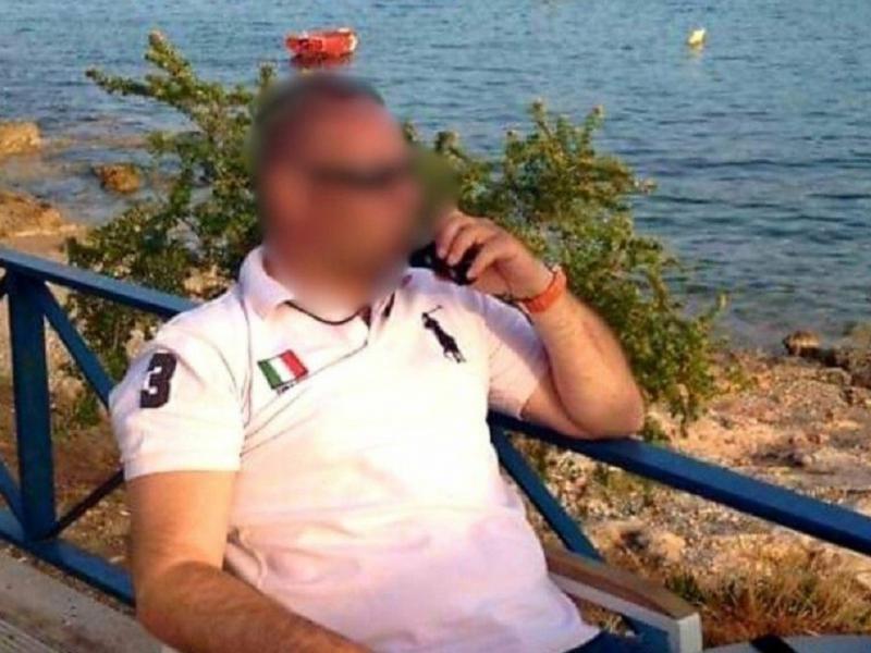 Αστυνομικός που ασελγούσε στη σύζυγο και τα παιδιά τους