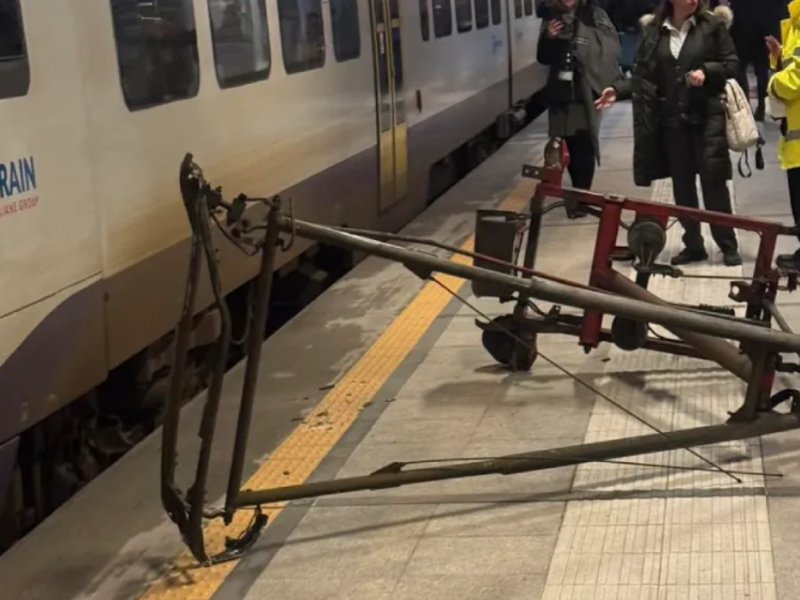 προαστιακος