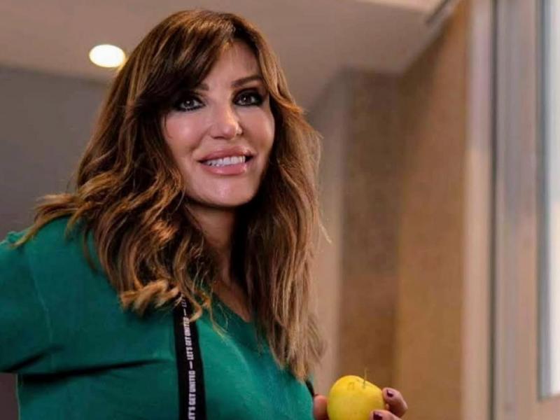 Βίκυ Χατζηβασιλείου