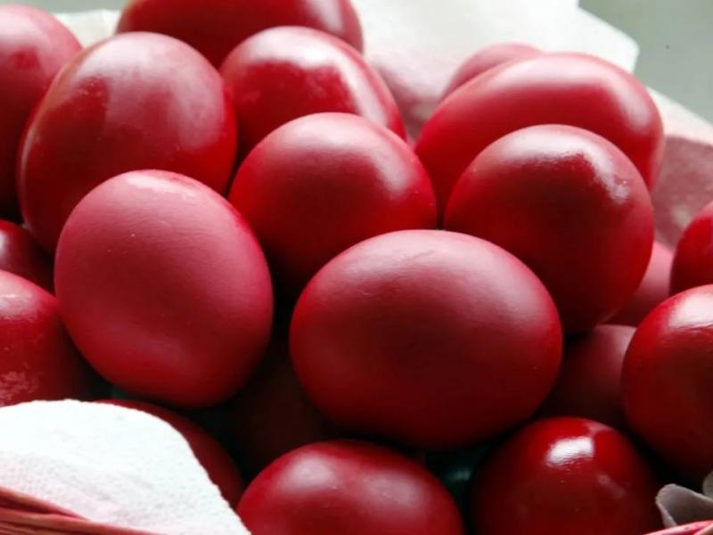 Κόκκινα αυγά