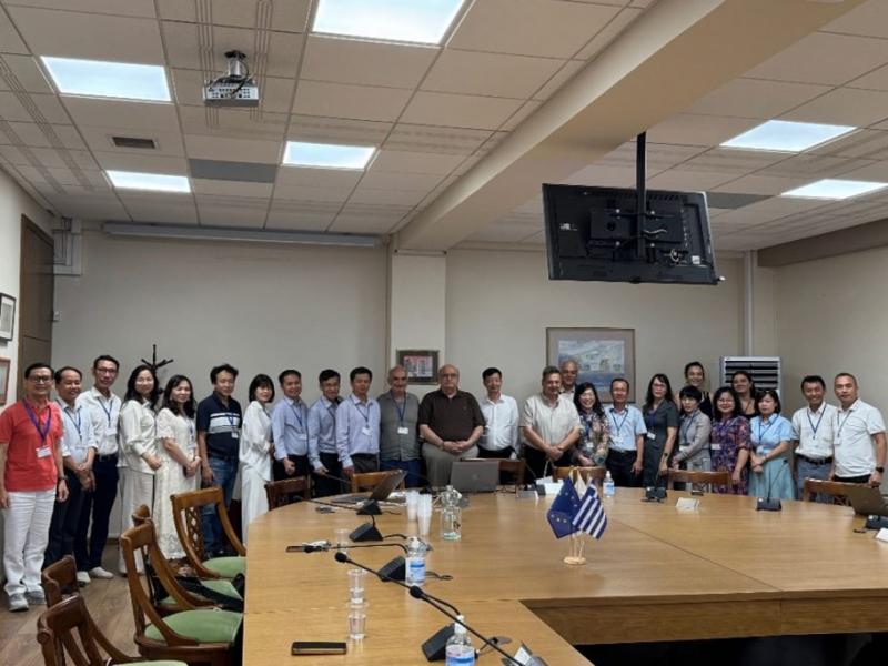 Επίσκεψη αντιπροσωπείας 11 Πανεπιστημίων από το Βιετνάμ στο Πανεπιστήμιο Πατρών