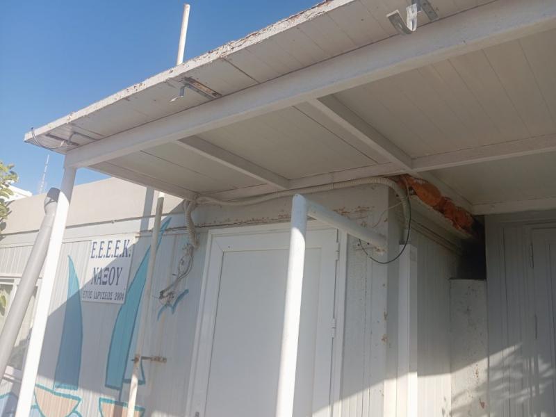 Νάξος, σχολείο σε κοντέινερ