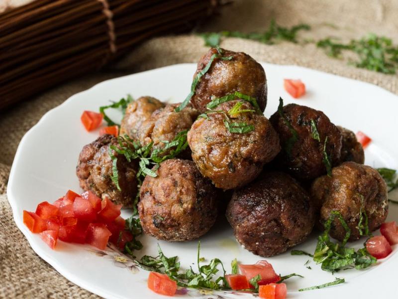 κεφτεδάκια