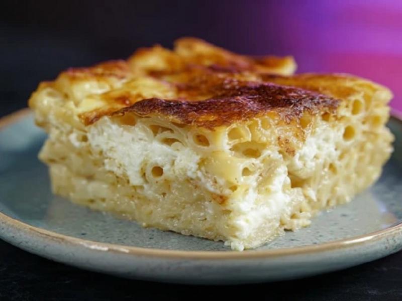 Μακαρονόπιτα