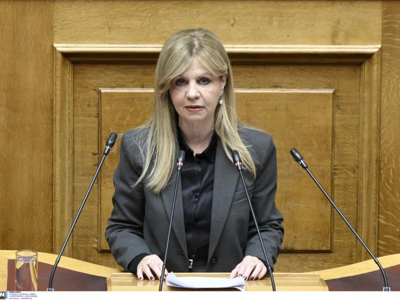 Μερόπη Τζούφη