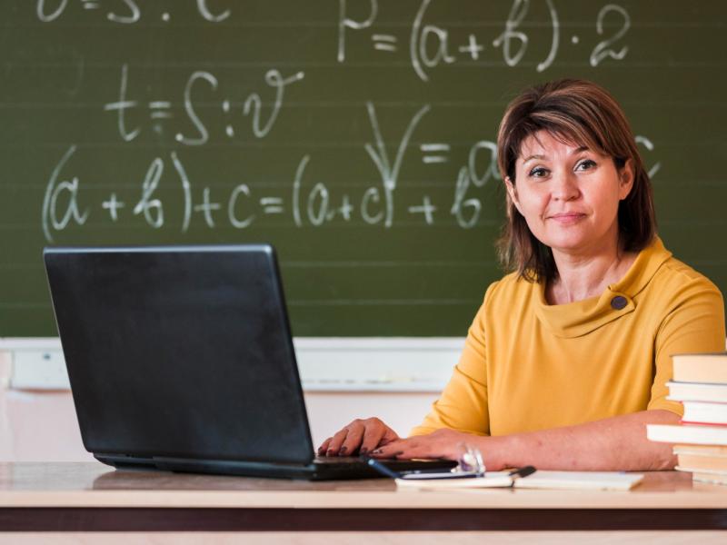 Εκπαιδευτικοί