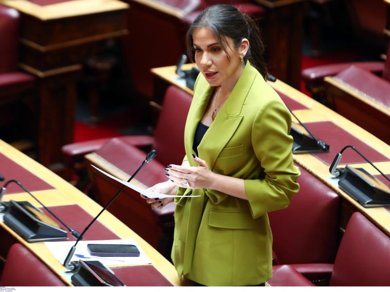 Ελένη Βατσινά