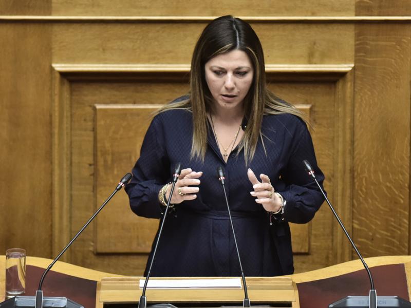 Η Υπουργός Παιδείας, Σοφία Ζαχαράκη στη Βουλή