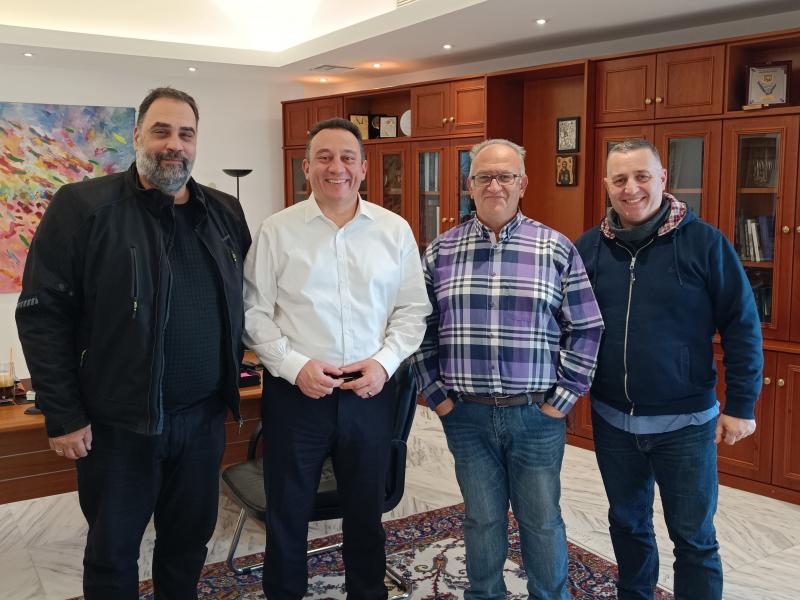 Συνάντηση Κωνσταντίνου Βλάση με Ενιαίο Γονέων