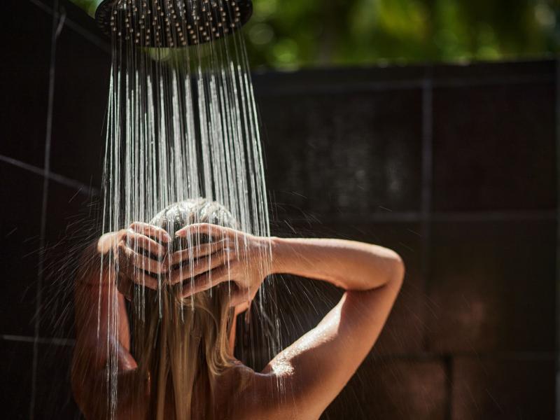 Μπάνιο με κρύο νερό