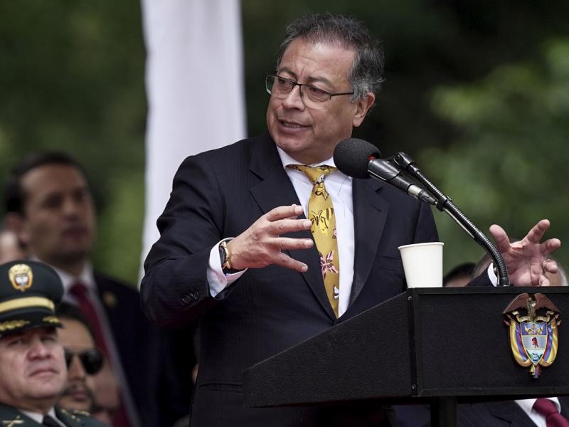 Γκουστάβο Πέτρο