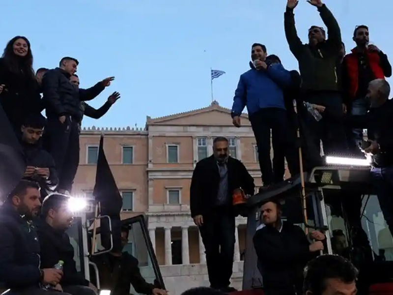 Αγρότες στο Σύνταγμα