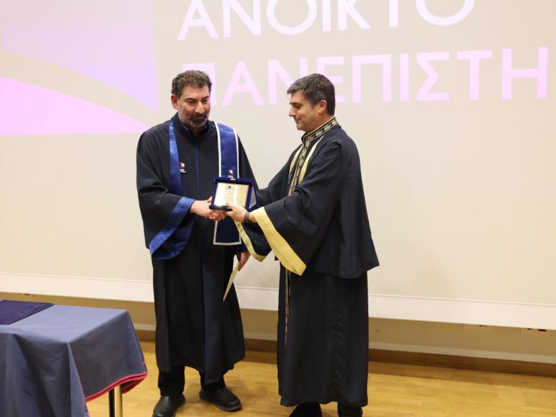 Γιάννη Οικονομίδη