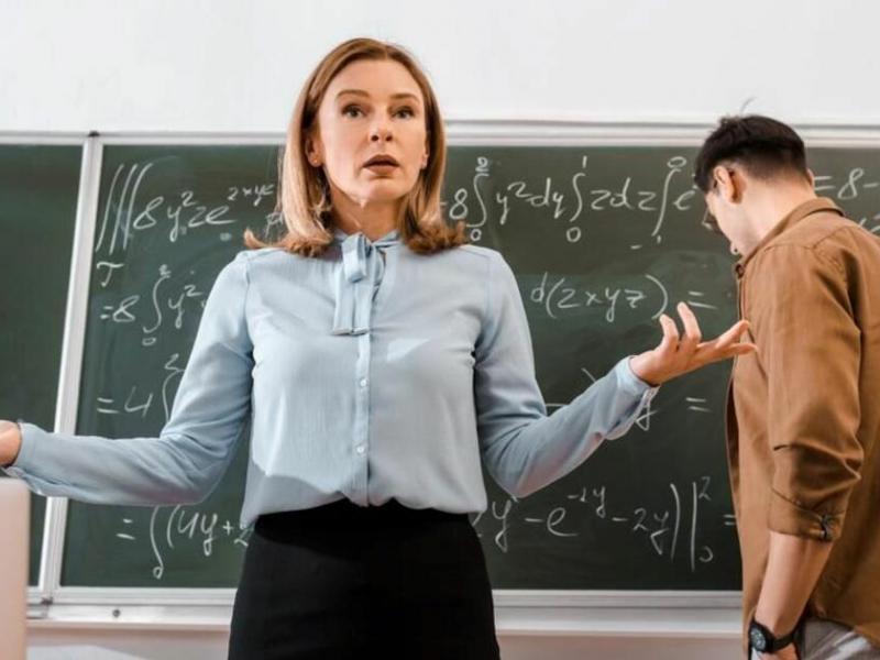 εκπαιδευτικοί