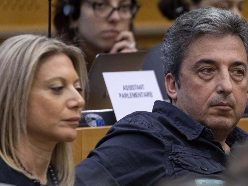 Ασλανίδης, Καρυστιανού