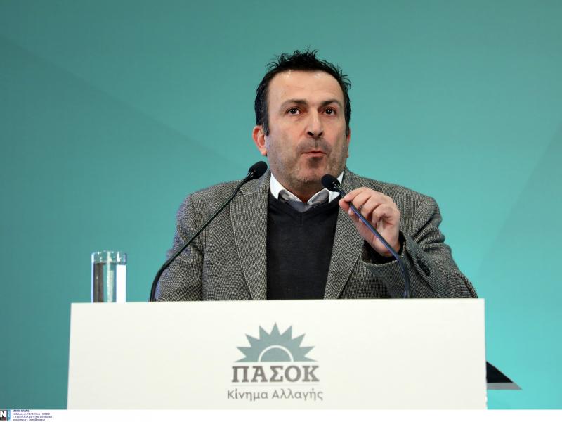 Στέφανος Παραστατίδης