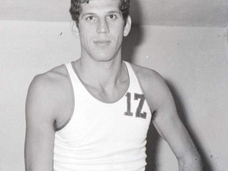 Βασίλης Γκούμας