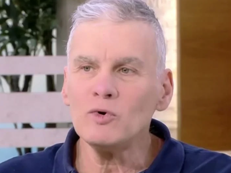 καθηγητης παραιτηθηκε