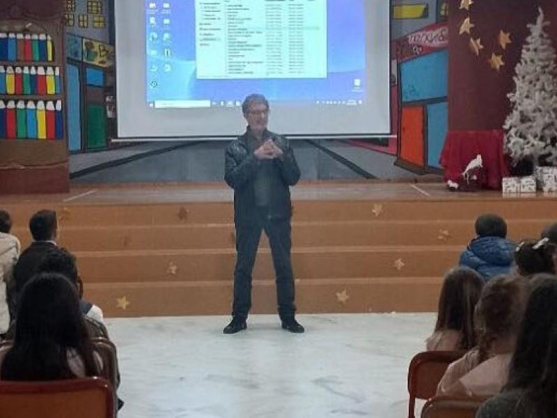 ΜΕΛΙΧΟΥΡΤΗΣ